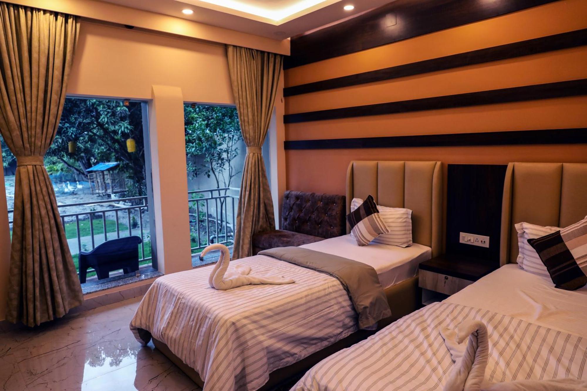 Banabithi Resort Bhangar Ngoại thất bức ảnh